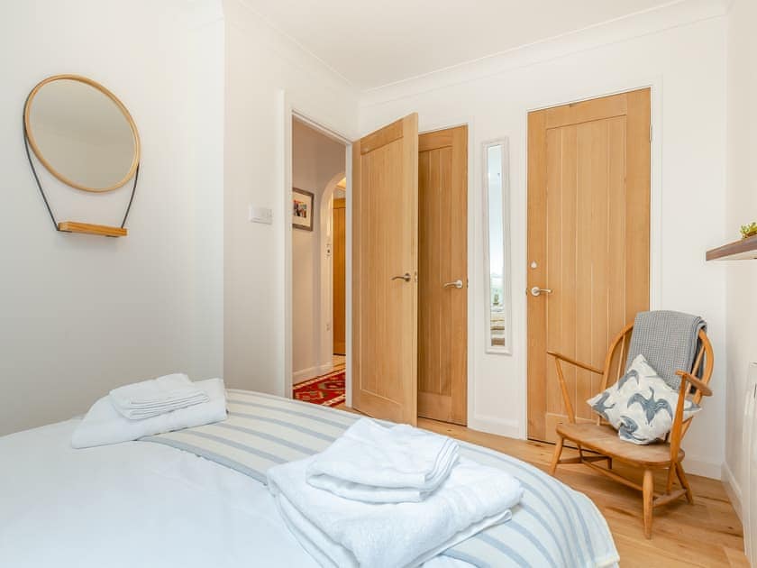 Double bedroom | Chapel House East, St Mawes
