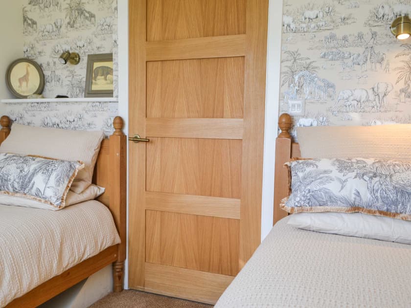 Twin bedroom | Low Chibburn Farm Cottage, Widdrington, near Druridge Bay