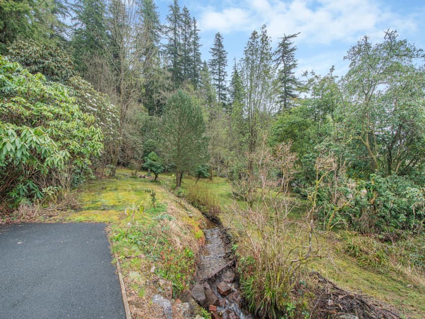 Surrounding area | Eckford House - Eckford Cottages, Dunoon