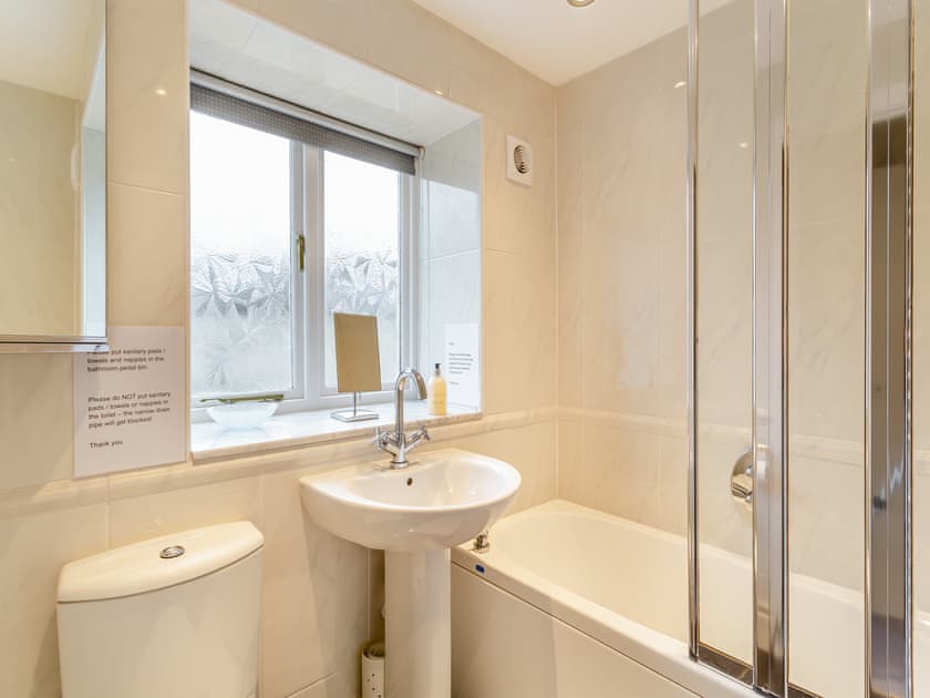 Bathroom | Victoria Cottage, Kettlewell