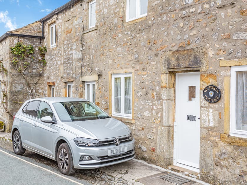Parking | Victoria Cottage, Kettlewell
