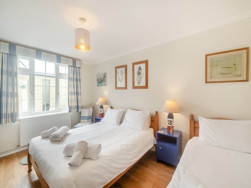 Double bedroom | Stonehanger 2, Salcombe