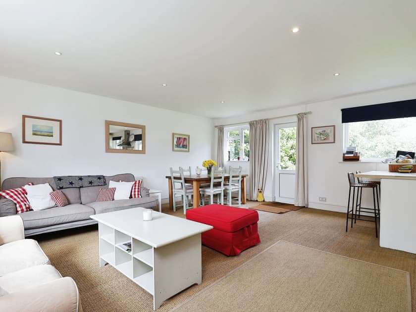 Open plan living space | Rofford Lodge, Yarmouth