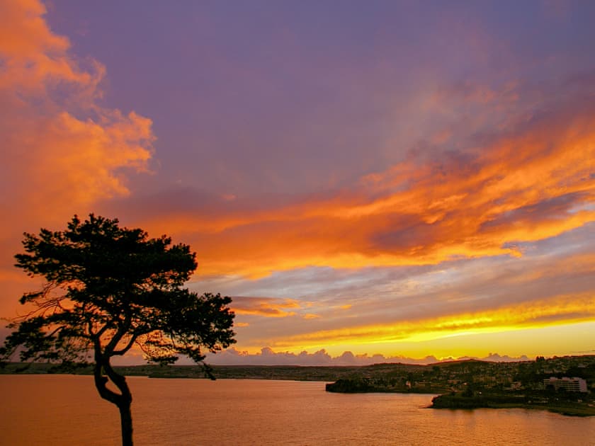 Sunset | Riviera Mansion, Torquay
