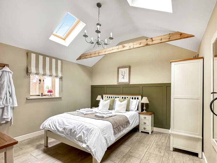 Double bedroom | Seven Spires, Walcott, near Lincoln