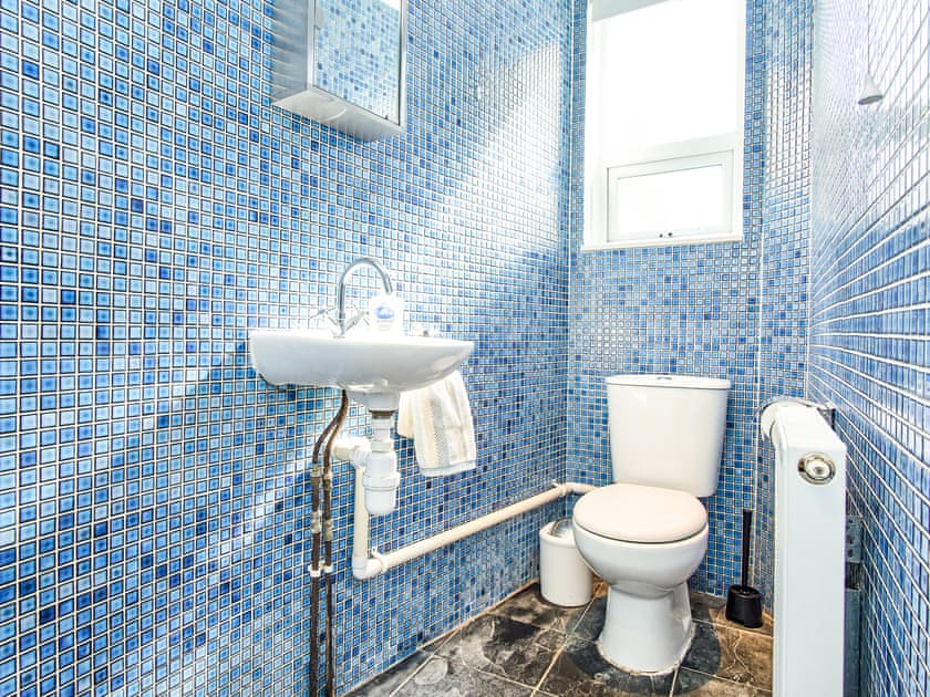Bathroom | The Salt Pot, Ventnor