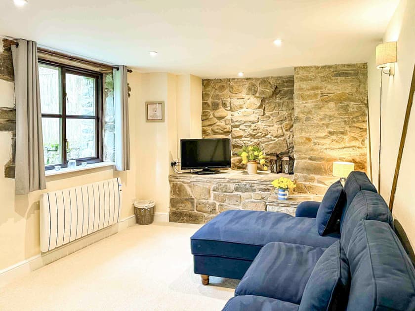 Living area | Kite 1 - Cwm Chwefru Cottages, Newbridge-on-Wye, near Builth Wells