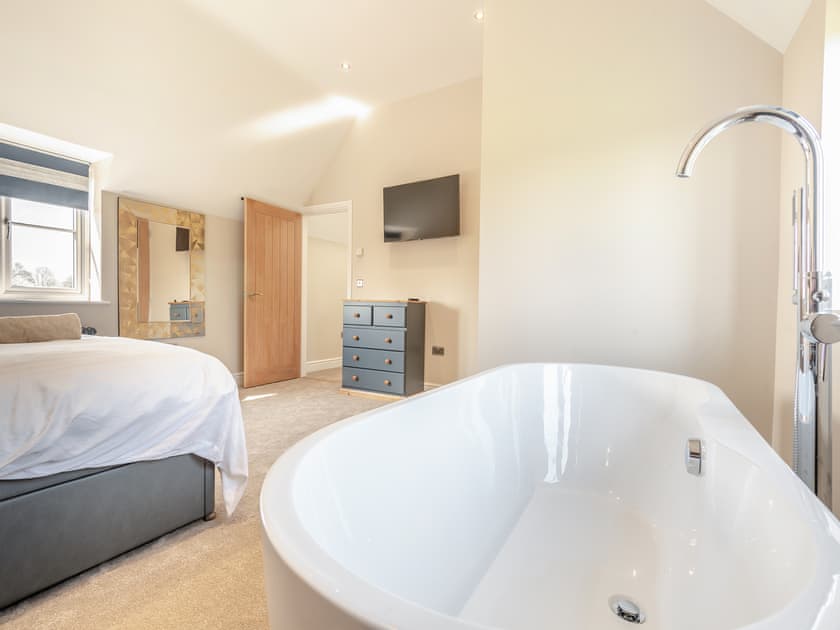 Double bedroom | Horseshoe Cottage, South Leverton