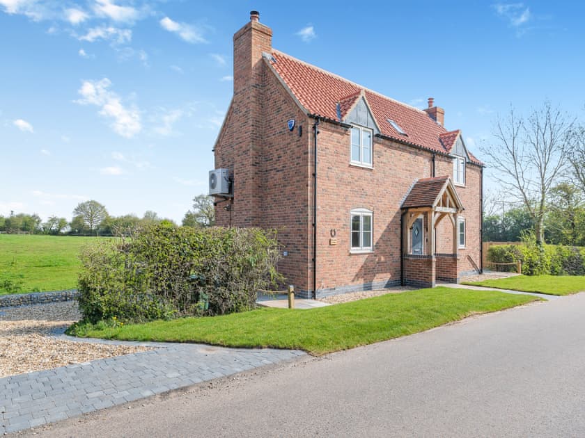 Exterior | Horseshoe Cottage, South Leverton