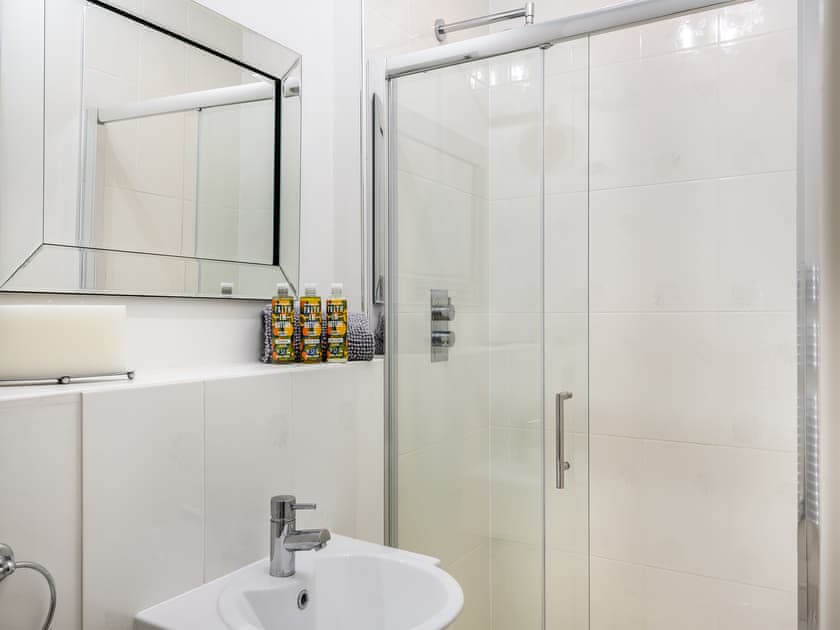 Shower room | Beech House, Wainfleet, near Skegness