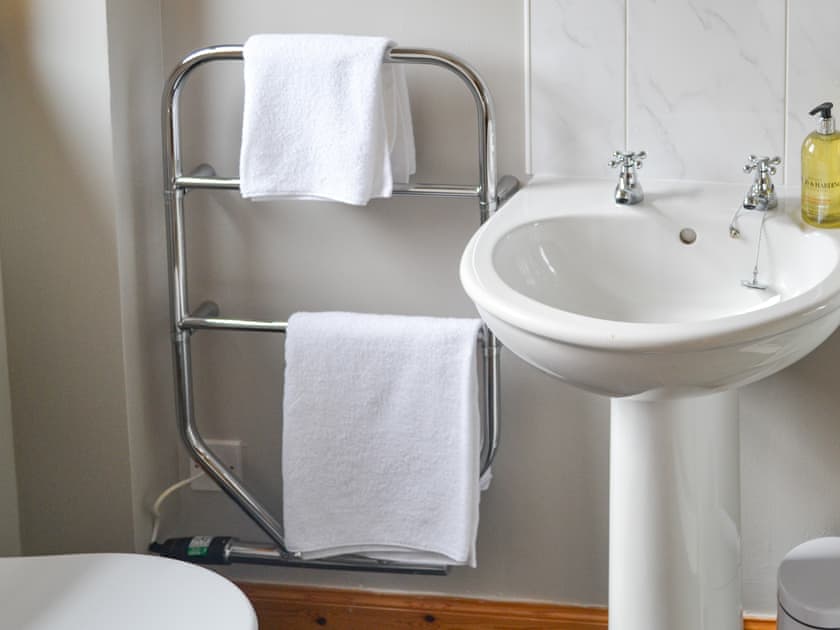En-suite | Stackyard Cottage, Reay, near Thurso