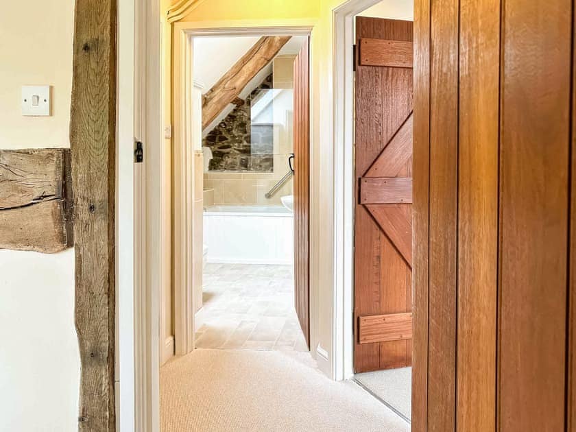 Hallway | Kite 2 - Cwm Chwefru Cottages, Newbridge-on-Wye, near Builth Wells