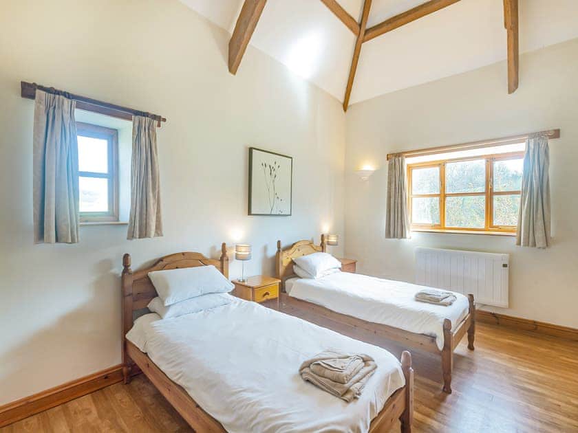 Twin bedroom | Ashcombe - Madeleine - Ashcombe , Ashcombe, near Teignmouth