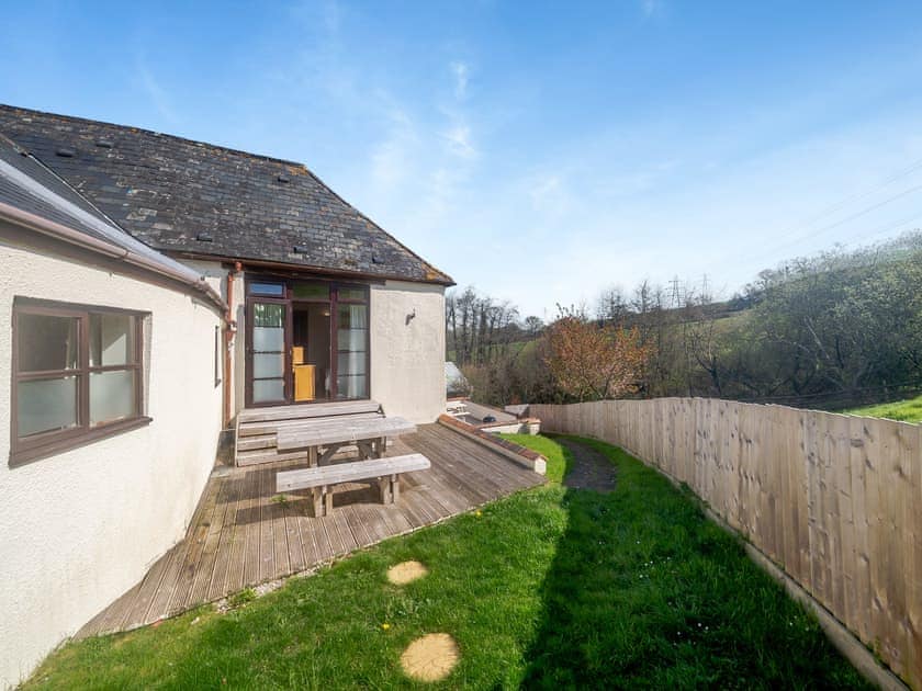 Sitting-out-area | Ashcombe - Madeleine - Ashcombe , Ashcombe, near Teignmouth