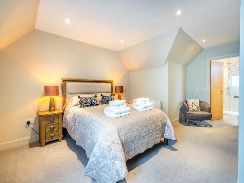 Double bedroom | Speed The Plough - Paddockhall Cottages, Linlithgow, near Edinburgh 