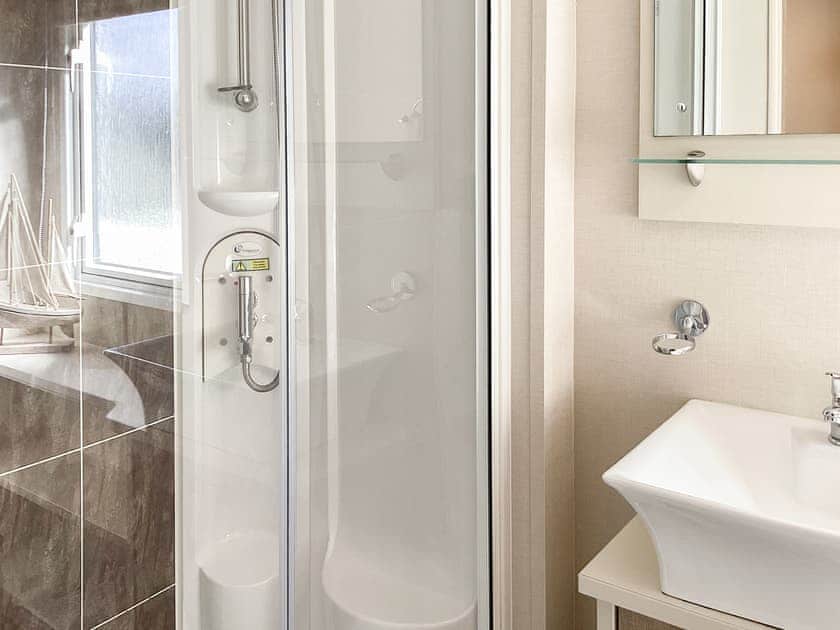 Shower room | Ballagan Lodge, Culloden Moor, near Inverness