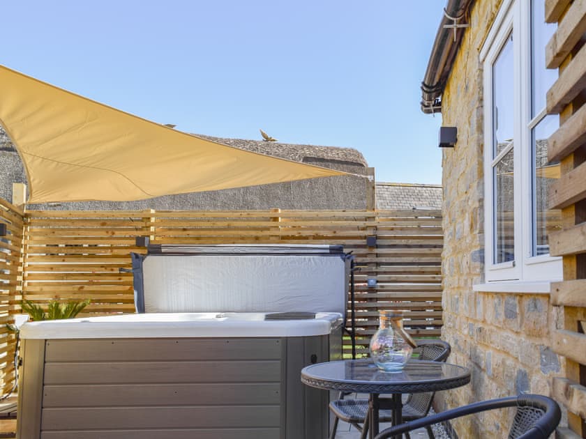 Hot tub | The Dovecote, Stoke Bruerne, near Towcester