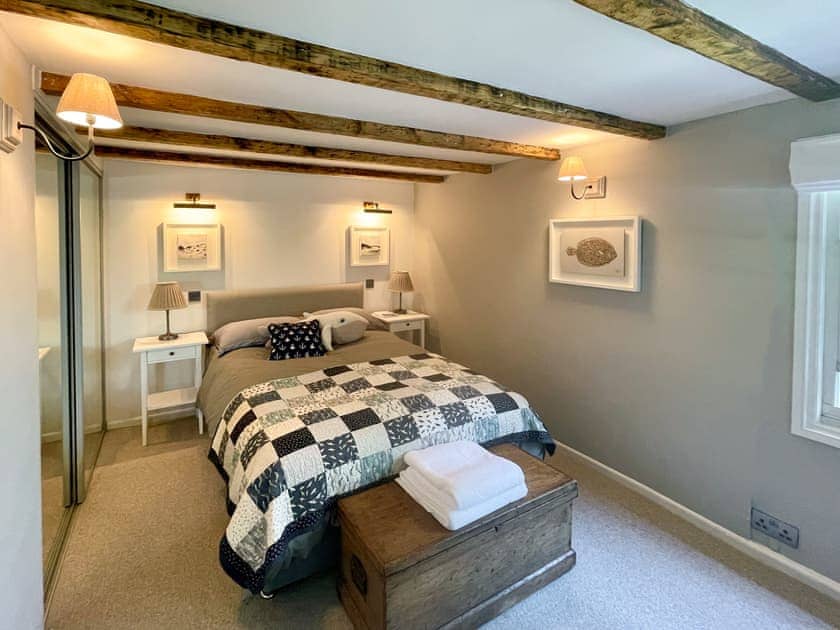 Downstairs double bedroom  | The Basket Loft, Newlyn