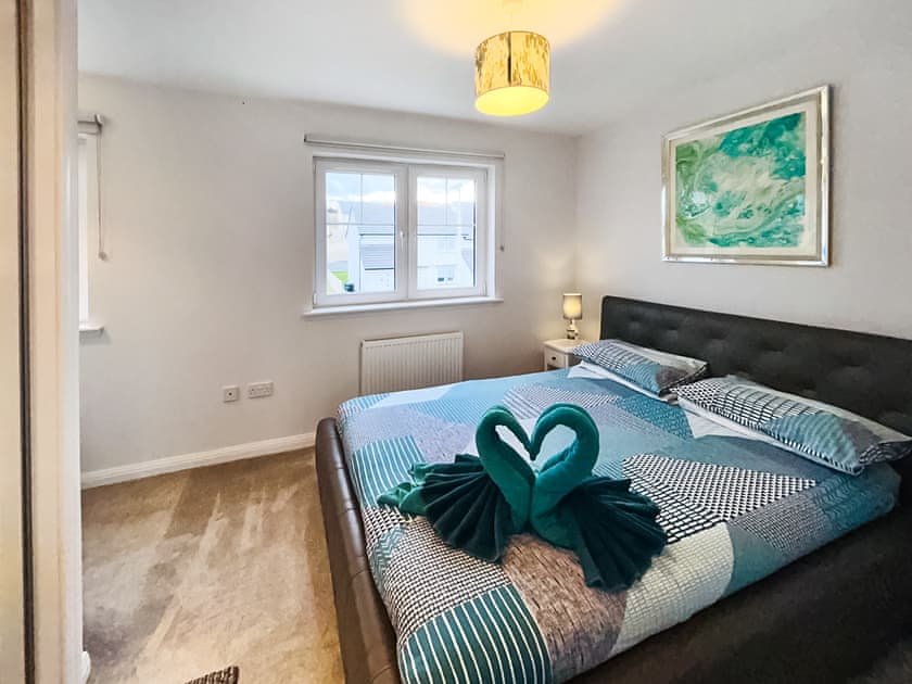 King sized bedroom  | Faillie, Inverness