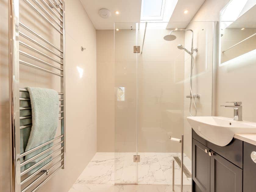 En-suite | Preselli View Cottage - Coastal View Cottages, Ludchurch, near Narberth