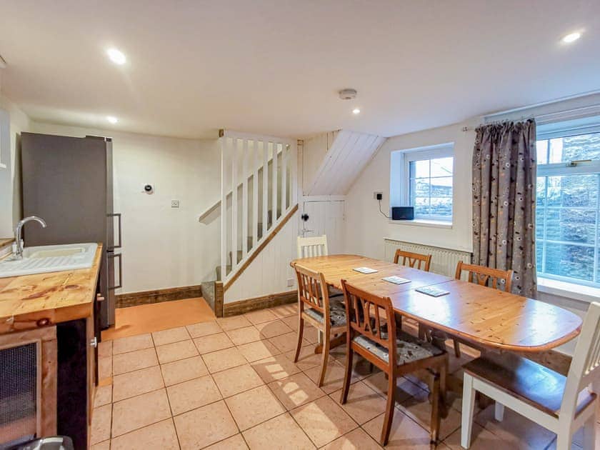 Kitchen/diner | Daffodils, Haltwhistle