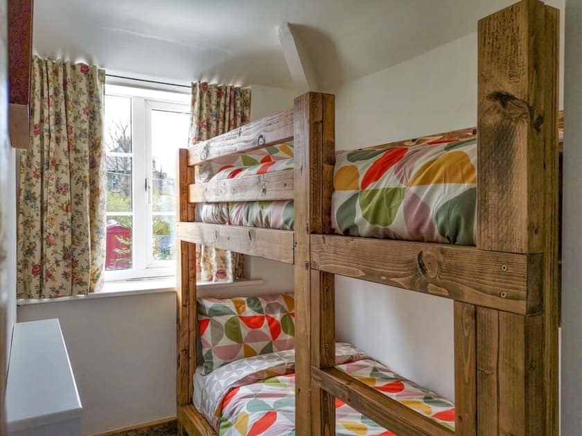 Bunk bedroom | Daffodils, Haltwhistle