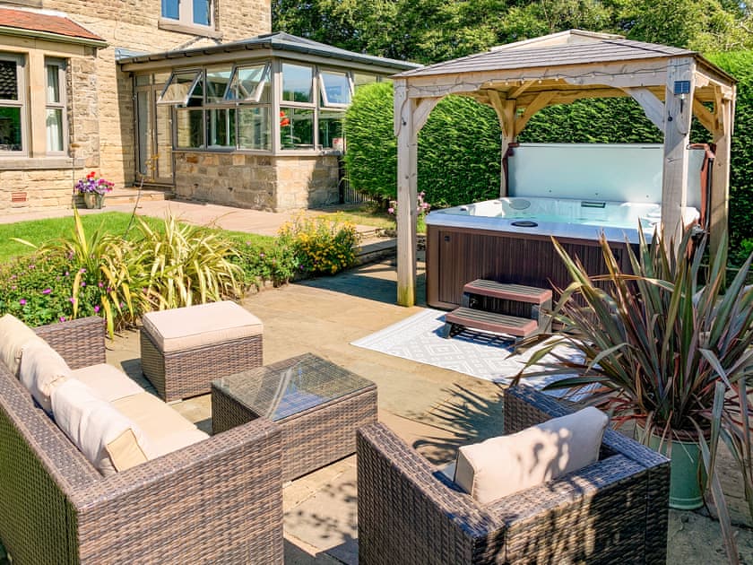 Hot tub | Eversfield, Goathland, near Whitby