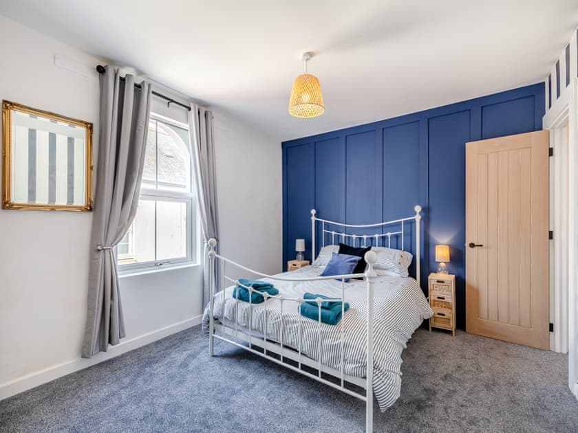 Double bedroom | Primrose Cottage, Teignmouth