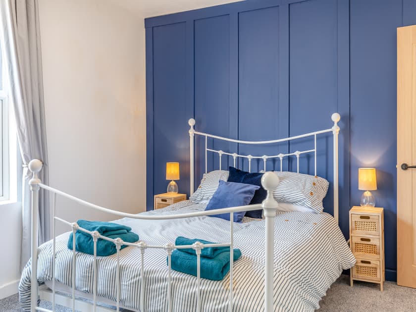 Double bedroom | Primrose Cottage, Teignmouth