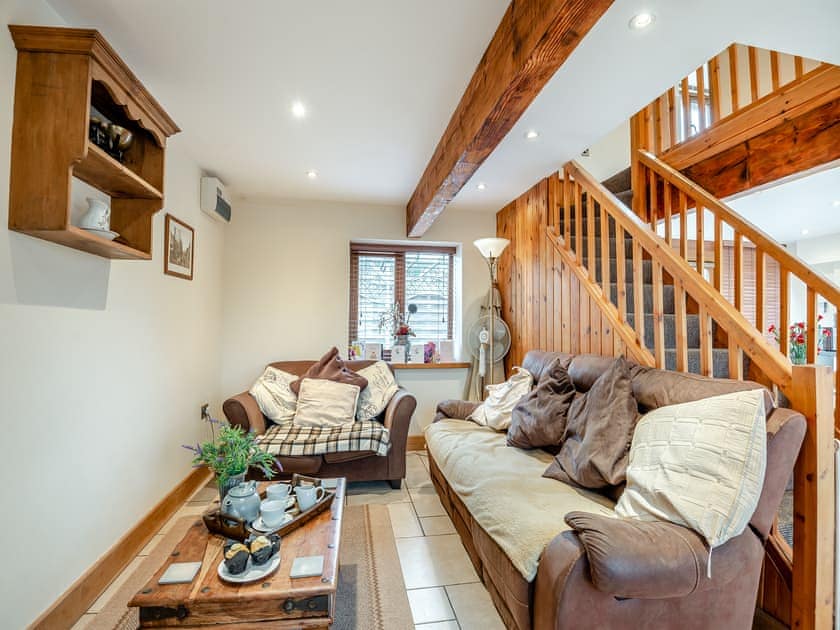 Living room | The Granary - Court Farm Holiday Barns, Bream, near Lydney