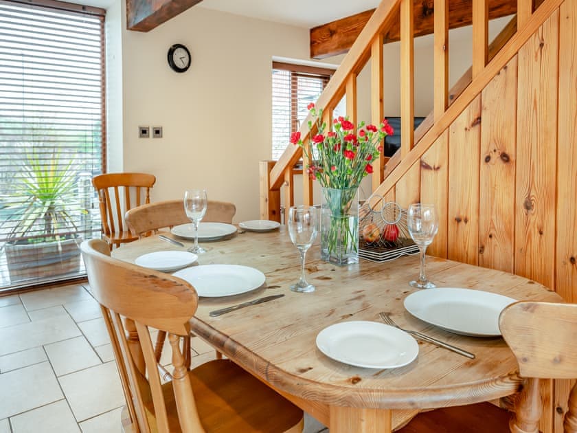 Kitchen/diner | The Granary - Court Farm Holiday Barns, Bream, near Lydney