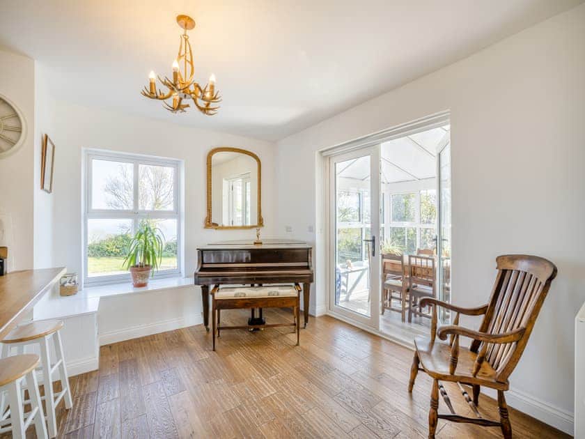 Kitchen/diner | Ty Newydd, Llanddona