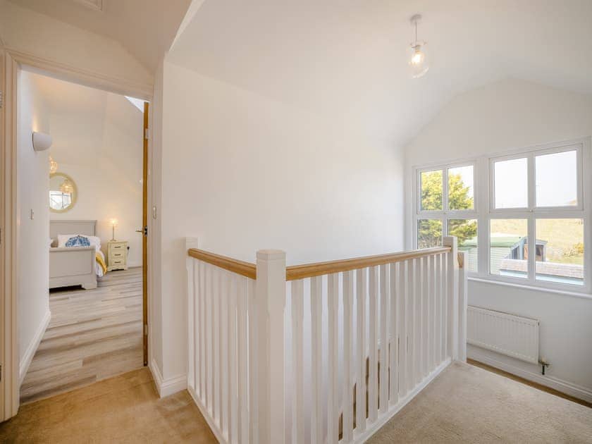Landing | Ty Newydd, Llanddona