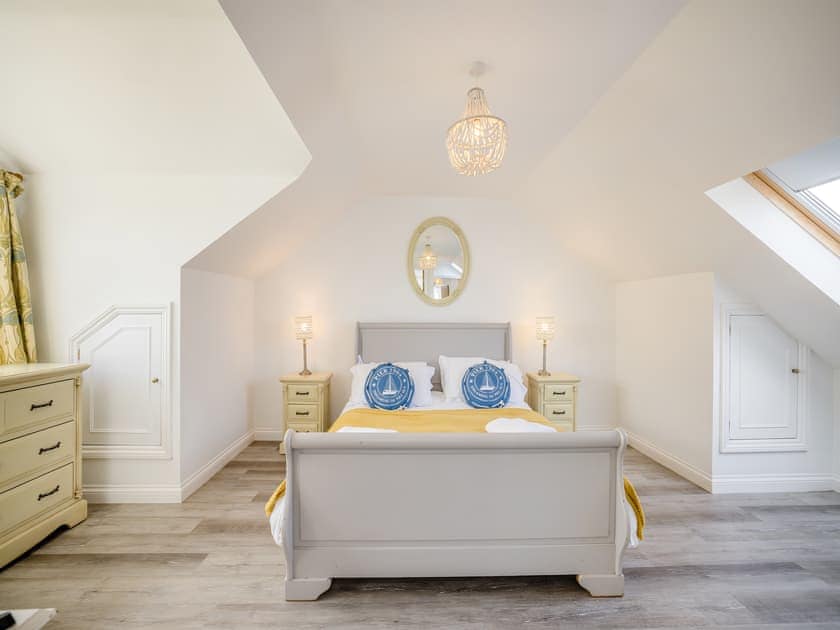 Double bedroom | Ty Newydd, Llanddona