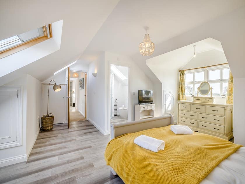 Double bedroom | Ty Newydd, Llanddona