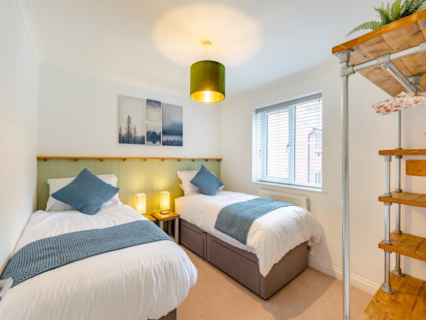 Twin bedroom | Humbug House, Upper Soudley
