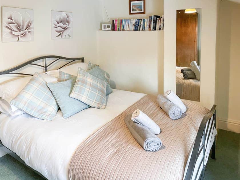 Double bedroom | Billy Napp’s Cottage, Filey