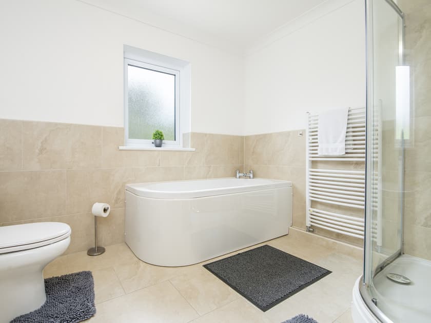 Bathroom | Golwg y Cwm, Cilrhedyn, near Newcastle Emlyn