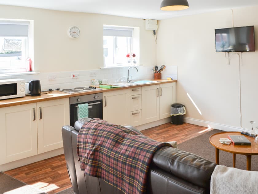 Open plan living space | Swan’s Nest - Black Swan Cottages, Belford