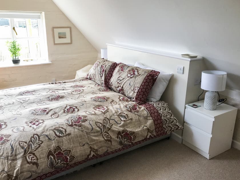 Double bedroom | Rookmead Cottage, Wellow, near Yarmouth
