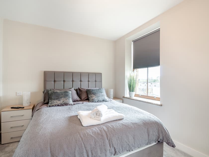 Double bedroom | River Cottage - River Cottages, Nelson