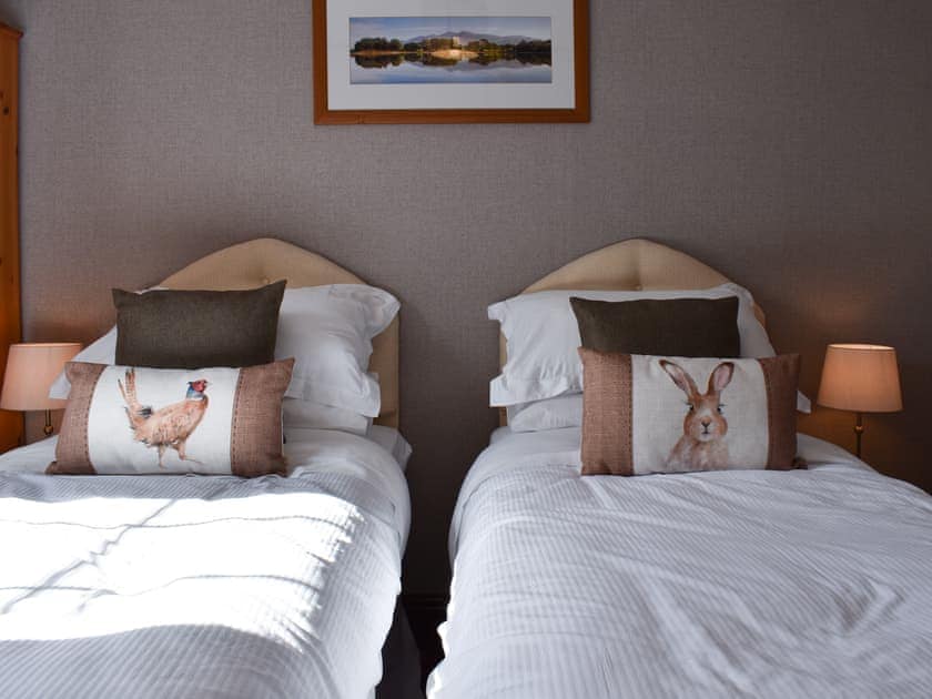 Twin bedroom | Hillview, Millness, near Crooklands