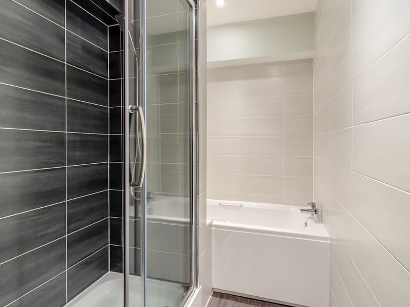 Bathroom | Bryn Y Mor Apartment, Tenby