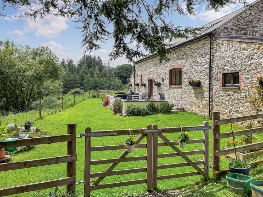 Exterior | Slade Barn - Slade Farm, Brayford