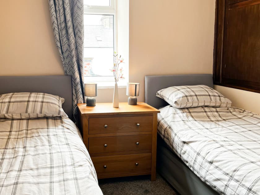 Twin bedroom | Ash Cottage, Buxton