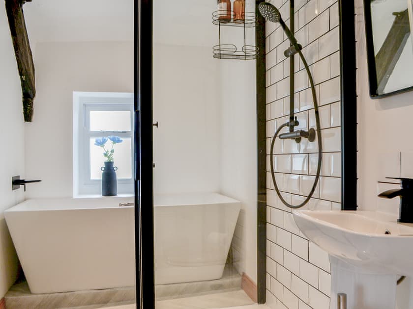 Bathroom | Sommersby Cottage, Cockermouth