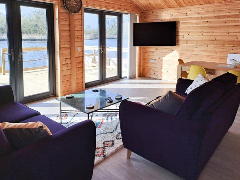 Living area | Nature’s Nook - Norfolk Holiday Lodges, Brundall