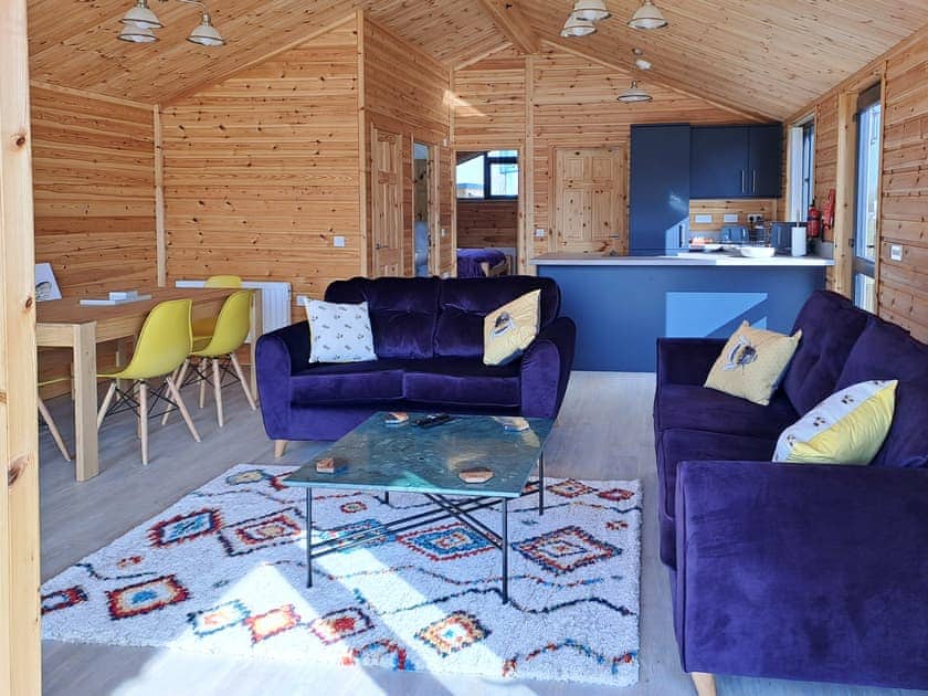 Living room/dining room | Nature’s Nook - Norfolk Holiday Lodges, Brundall