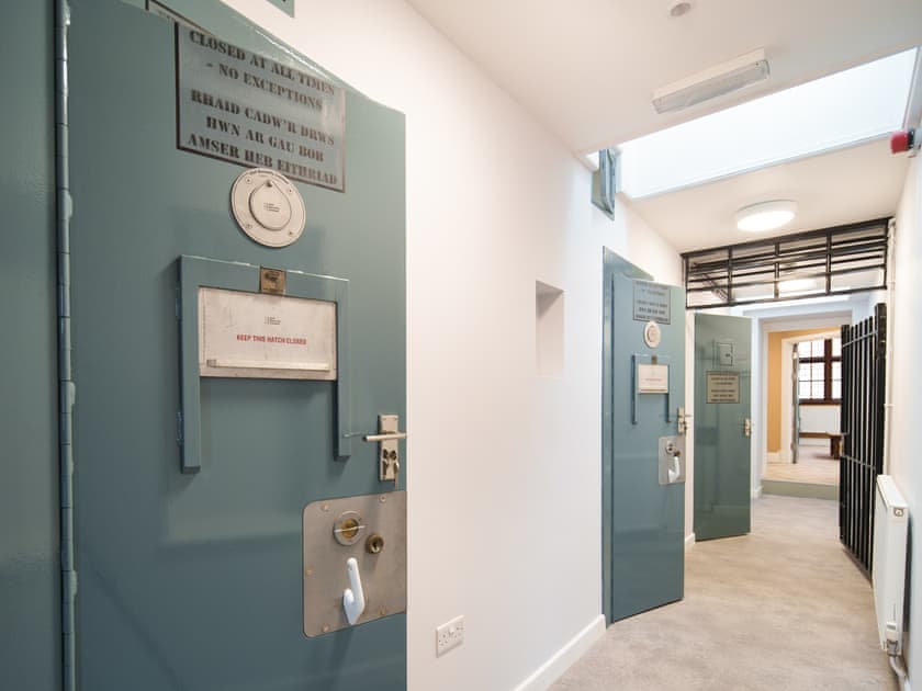 Hallway | Y Clinc, Cardigan