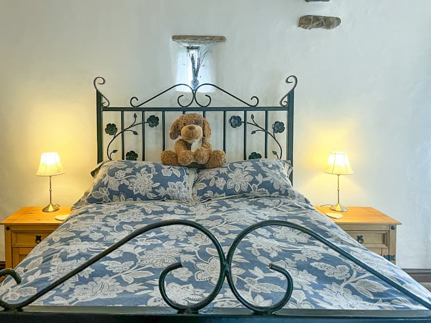 Double bedroom | Abbots Abode - Monks Retreat, Tideswell, near Buxton